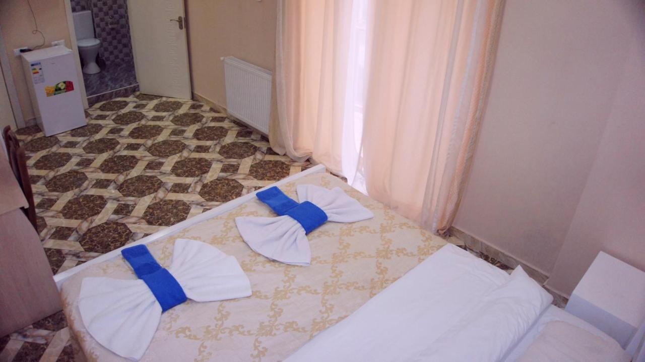 Elite Lux Hotel Tbilisi Esterno foto